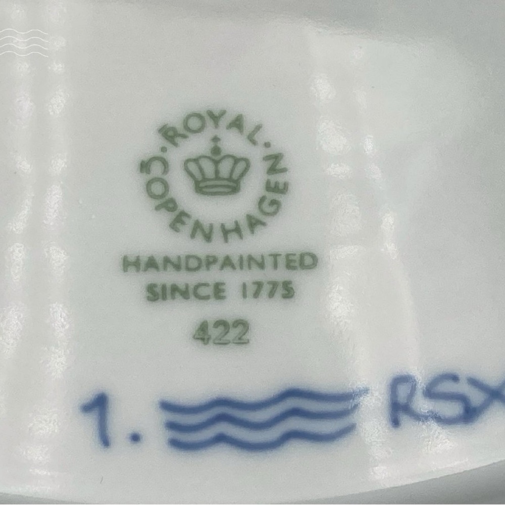 Rare and priced to sell Royal Copenhagen underplate / serving dish blue fluted - Picture 8 of 8